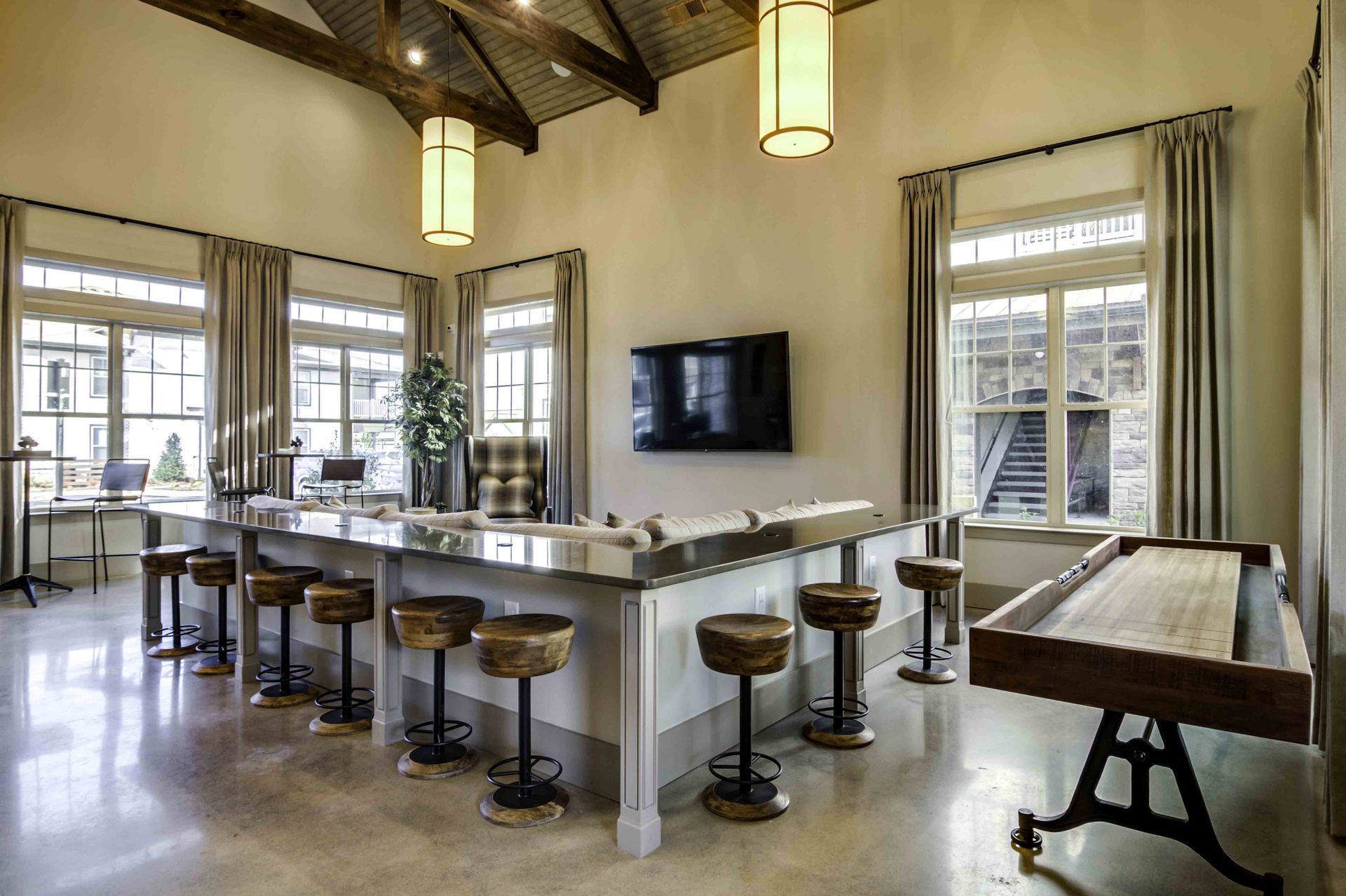 Kitchen Island and Bar